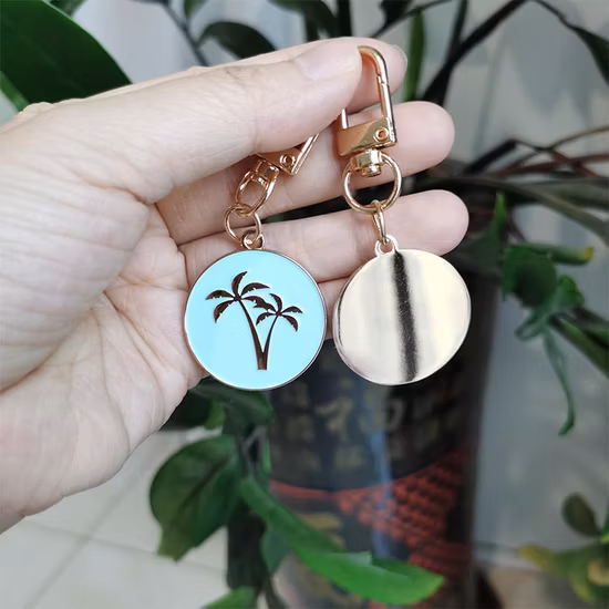 China-Hersteller Zinklegierungs-Schlüsselanhänger, individueller, personalisierter Schlüsselanhänger aus weicher, harter Emaille